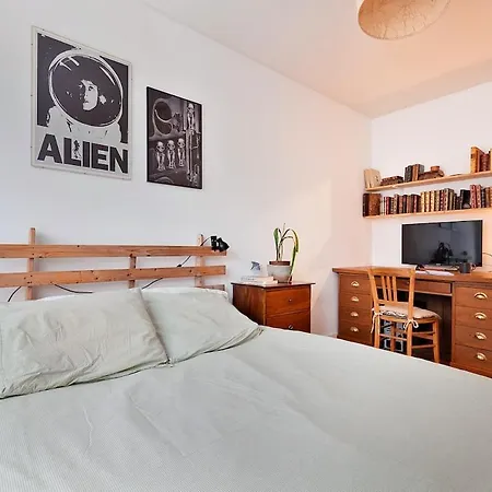 Atypical In Butte Montmartre Apartment *